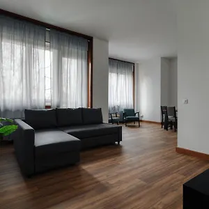 Apartamento Joivy Chic 3-bed Flat Near Colonne Di San Lorenzo, Milán